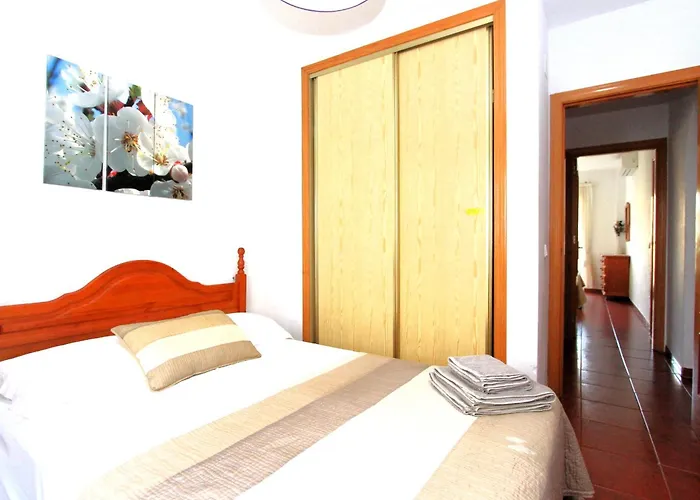 Valparaiso * Нерха